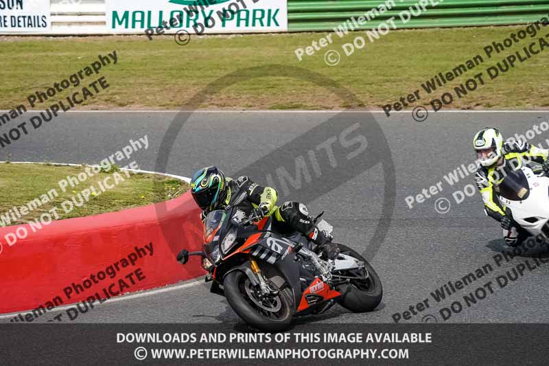 enduro digital images;event digital images;eventdigitalimages;mallory park;mallory park photographs;mallory park trackday;mallory park trackday photographs;no limits trackdays;peter wileman photography;racing digital images;trackday digital images;trackday photos